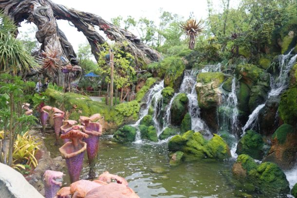 , Pandora – The World of Avatar Impresses But Still Comes Up Short