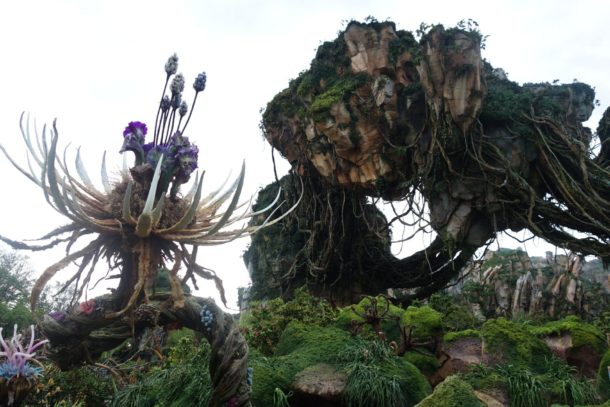 , Pandora – The World of Avatar Impresses But Still Comes Up Short