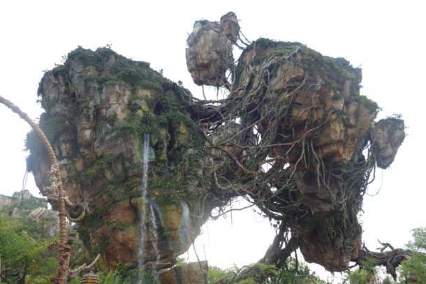 , Pandora &#8211; The World of Avatar Impresses But Still Comes Up Short