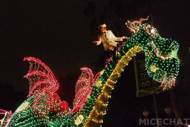 , Disneyland Photo Update: Summer Has Arrived at the Happiest Place on Earth