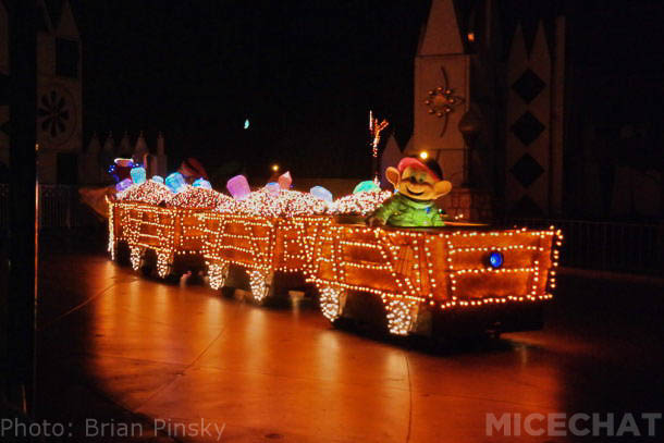 , Disneyland Photo Update: Summer Has Arrived at the Happiest Place on Earth