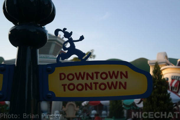 , Disneyland Photo Update: Summer Has Arrived at the Happiest Place on Earth