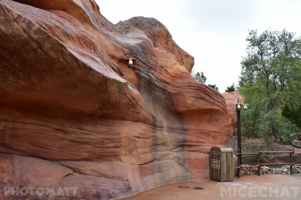 , Disneyland Photo Update – Any Way You Slice It Folks, You Still Come Out Ahead