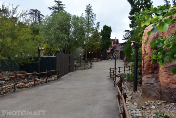 , Disneyland Photo Update &#8211; Any Way You Slice It Folks, You Still Come Out Ahead