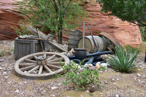 , Disneyland Photo Update – Any Way You Slice It Folks, You Still Come Out Ahead