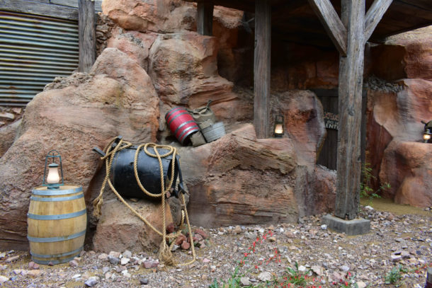 , Disneyland Photo Update – Any Way You Slice It Folks, You Still Come Out Ahead
