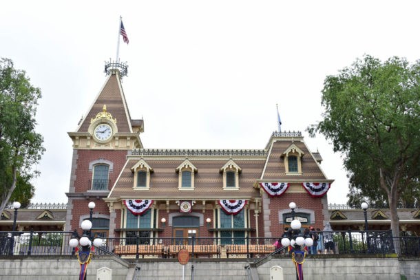 , Disneyland Photo Update – Any Way You Slice It Folks, You Still Come Out Ahead