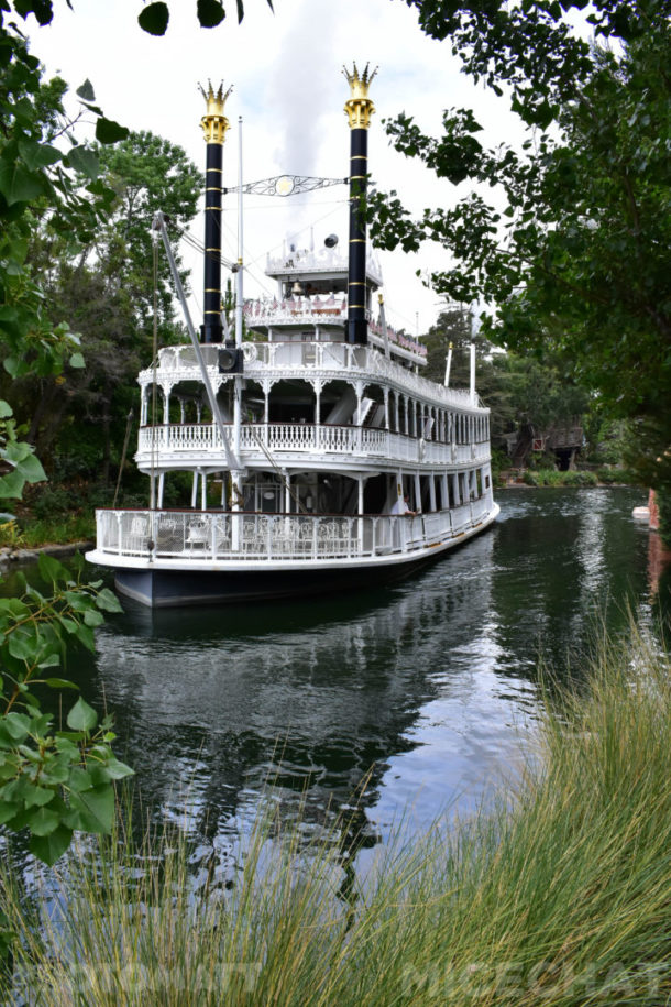 , Disneyland Photo Update &#8211; Any Way You Slice It Folks, You Still Come Out Ahead