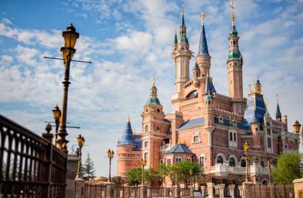, Adventures by Disney Guide, No Recharging Necessary!