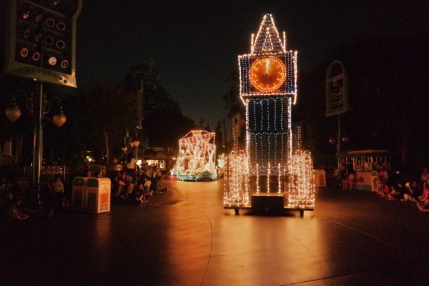 , Disneyland Photo Update: Turn Up The Heat