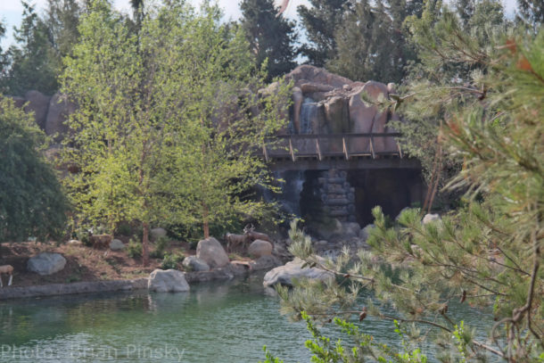 Disneyland Rivers of America Mark Twain Fantasmic Construction