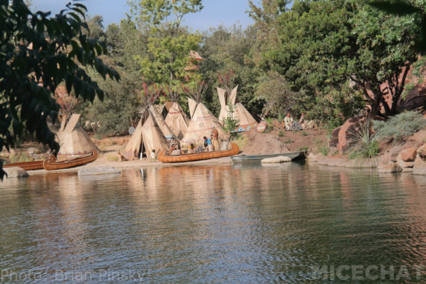 Disneyland Rivers of America Mark Twain Fantasmic Construction