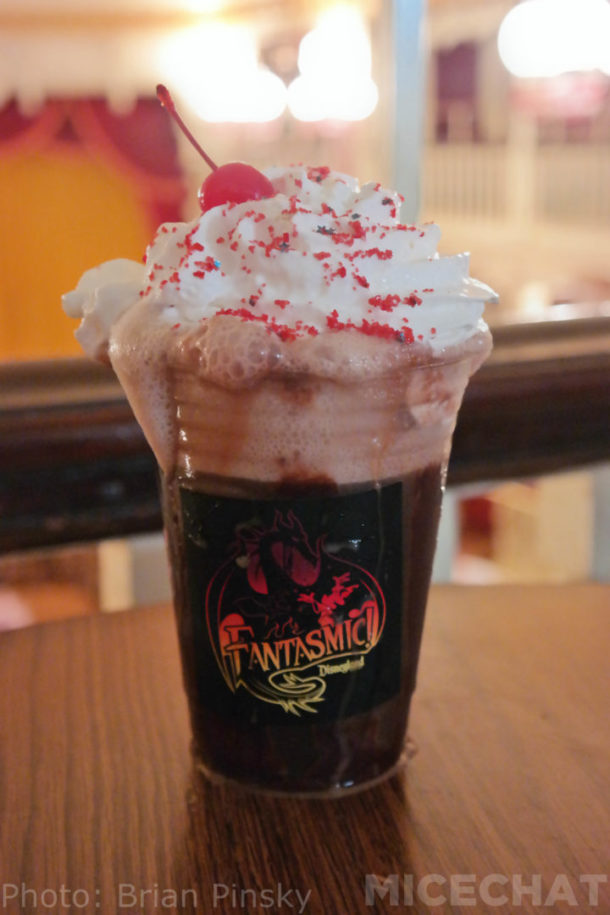 , Disneyland News & Photo Update – Taking it to the MaxPass
