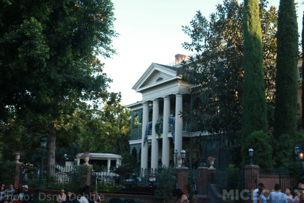 , Disneyland News & Photo Update – Taking it to the MaxPass