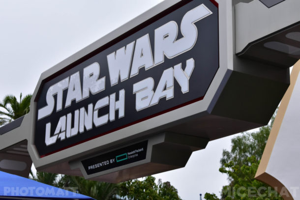 , Disneyland Photo Update – Red, White and Boom