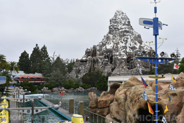 , Disneyland Photo Update – Red, White and Boom