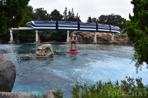 , Disneyland Photo Update – Red, White and Boom