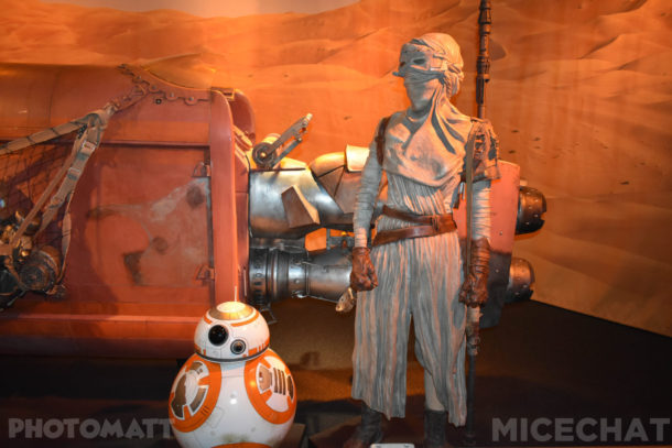 , Disneyland Photo Update – Red, White and Boom