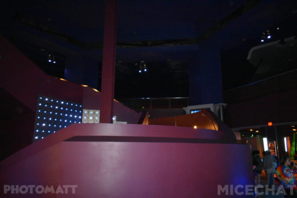 , Disneyland Photo Update – Red, White and Boom