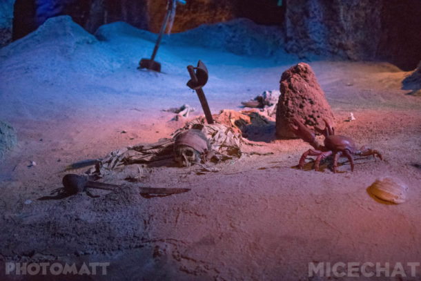 , Disneyland Photo Update – Red, White and Boom