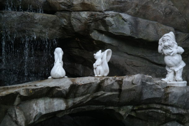 , Disneyland Photo Update: Giving New Meaning to “Dark” Ride