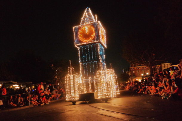 , Disneyland Photo Update: Giving New Meaning to “Dark” Ride