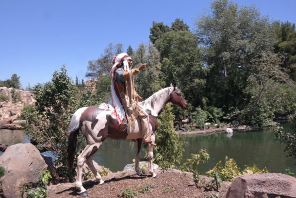 , Disneyland Photo Update: Giving New Meaning to “Dark” Ride