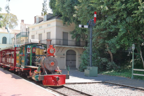 , Disneyland Photo Update: Giving New Meaning to “Dark” Ride