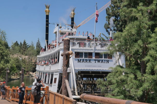 , Disneyland Photo Update: Giving New Meaning to “Dark” Ride