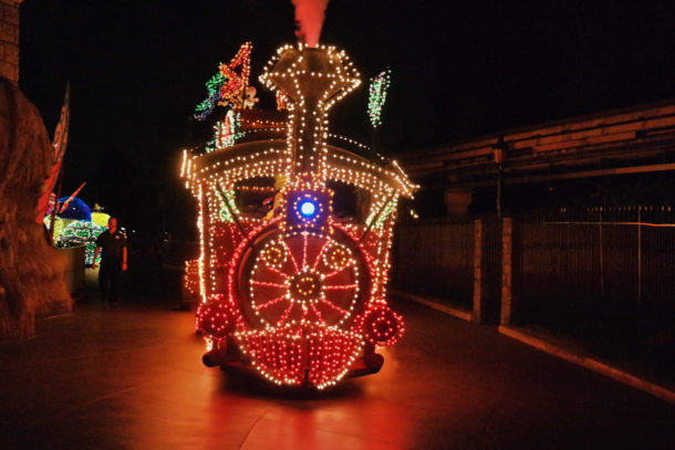 , Disneyland Photo Update: Giving New Meaning to “Dark” Ride