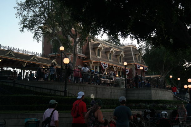 , Disneyland Photo Update: Giving New Meaning to “Dark” Ride
