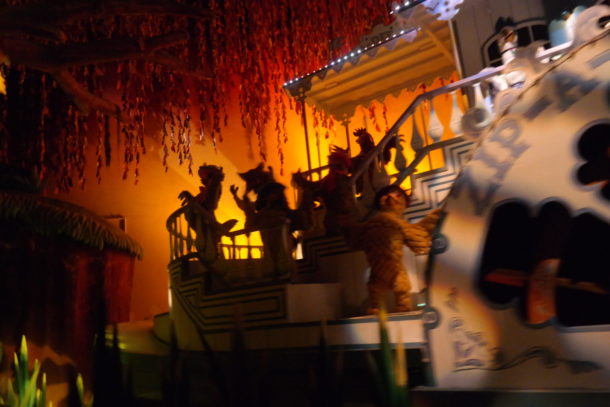 , Disneyland Photo Update: Giving New Meaning to “Dark” Ride