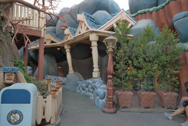 , Disneyland Photo Update – It’s Almost Halloween Time Again
