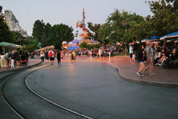 , Disneyland Photo Update – It’s Almost Halloween Time Again