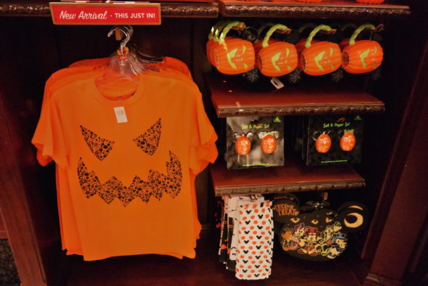 , Disneyland Photo Update – It’s Almost Halloween Time Again
