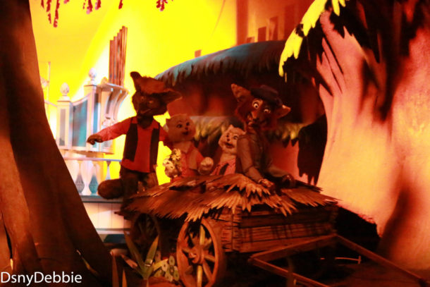 , Disneyland Photo Update – It’s Almost Halloween Time Again
