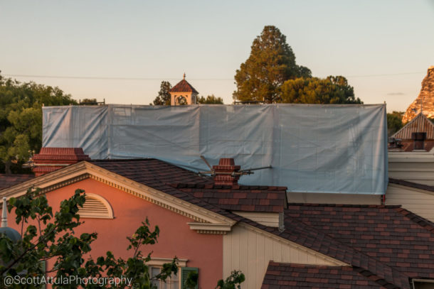 , Disneyland Photo Update – Electrical Lights Wink Out As Seasons Change