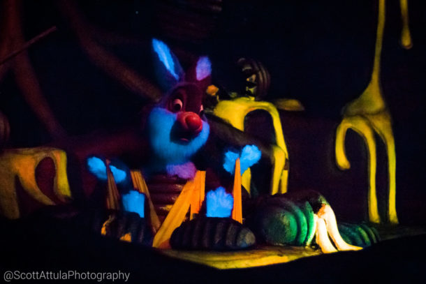 , Disneyland Photo Update: Giving New Meaning to “Dark” Ride