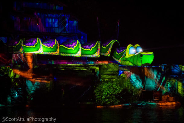, Disneyland Photo Update: Giving New Meaning to “Dark” Ride