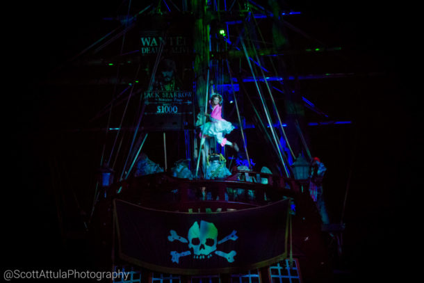 , Disneyland Photo Update: Giving New Meaning to “Dark” Ride