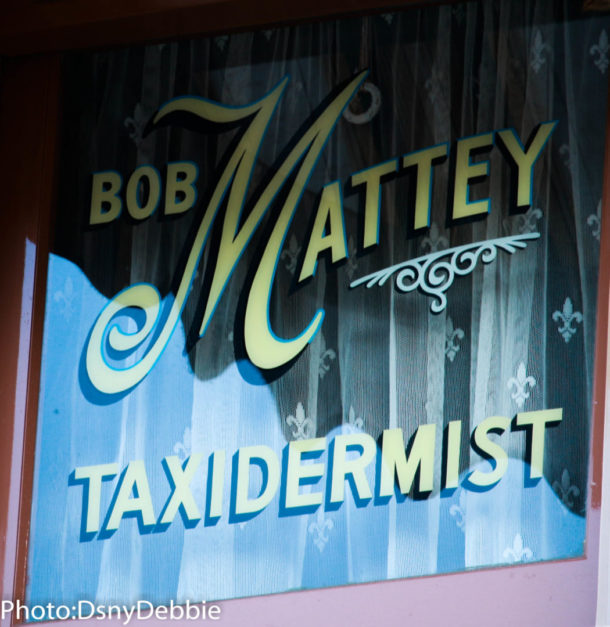 , Disneyland Photo Update – Halloween Time Crowd Surge