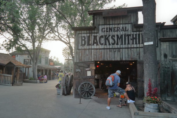 , Knott’s Berry Farm Update: Scary Farm & Spooky Farm