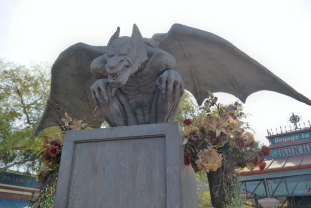 , Knott’s Berry Farm Update: Scary Farm & Spooky Farm