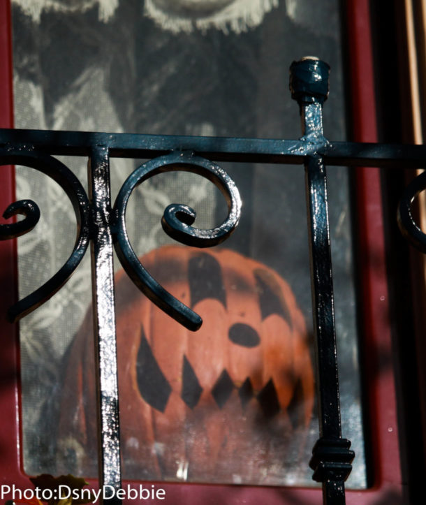 , Disneyland Photo Update &#8211; Halloween Time Crowd Surge