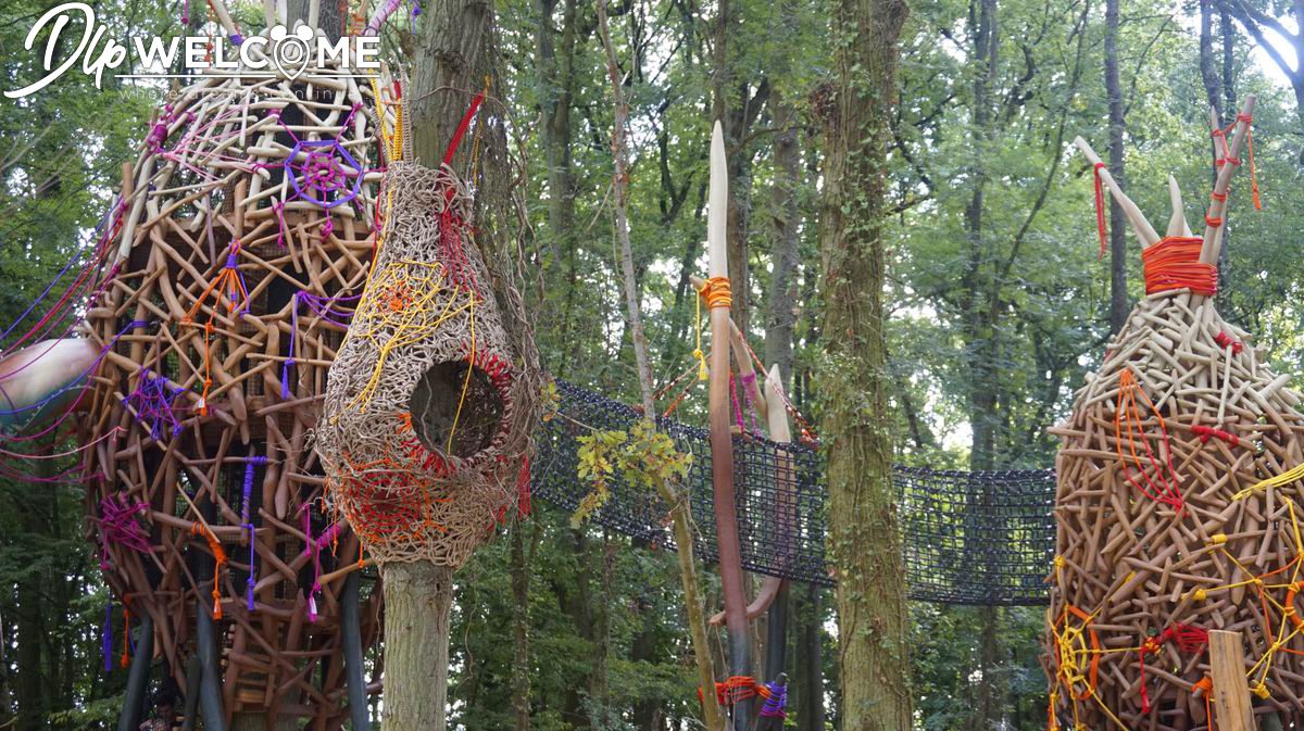 , Disneyland Paris Opens Villages Nature