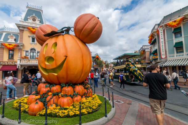 , Disneyland Photo Update – Let’s Get This Pumpkin Started!