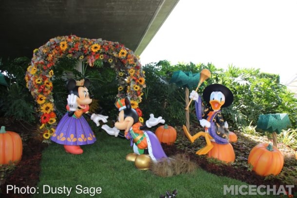 , Disney California Adventure Photo Update &#8211; It&#8217;s a Honking Halloween