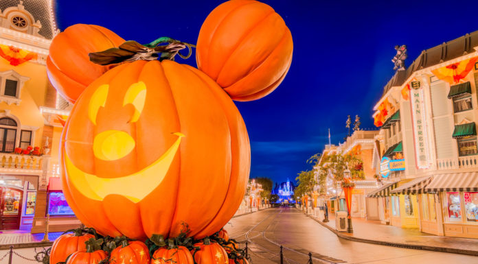 Disneyland Photo Update – Let’s Get This Pumpkin Started!