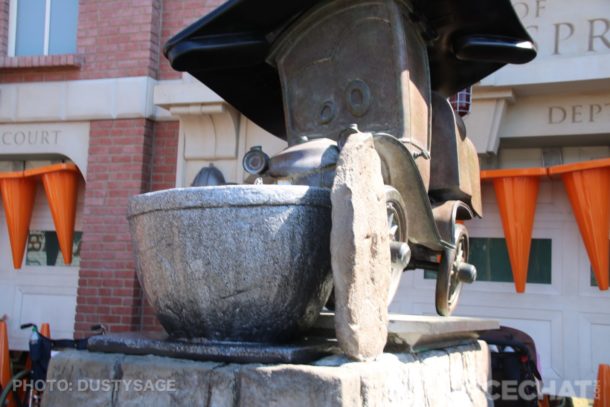 , Disneyland Resort Update – Star Wars, Halloween, and Talking Mickey