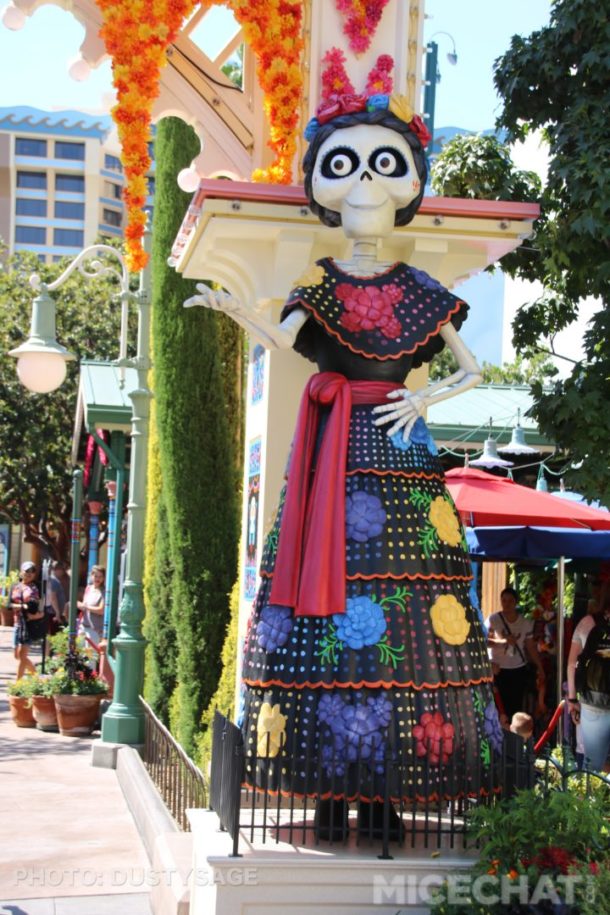 , Disneyland Resort Update – Star Wars, Halloween, and Talking Mickey